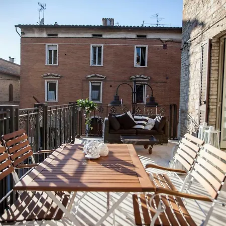 Sunset House La Terrazza شقة